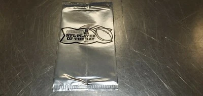 2017 PANINI PLAYER OF THE DAY FOOTBALL CARD PACK MAHOLMES ROOKIE AUTO?+FREE CARD - Image 1 of 4