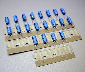20 pièces Elkos 47 μF/25 V - radial (M0821) - Photo 1/1