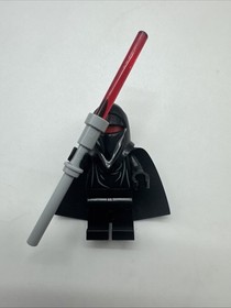 LEGO Star Wars The Force Unleashed Minifigure Shadow Guard sw0604 + Staff Saber