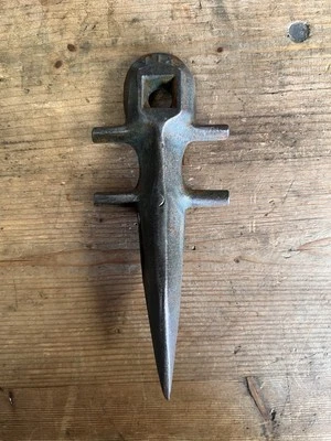 Vintage Albion XLA Sickle Bar blade Guard  - Image 1 of 4