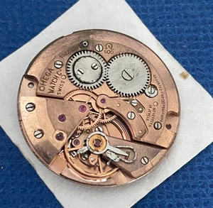 Original Omega Kaliber 600 Handaufzug Uhrwerk & Zeiger (1/17649) - Bild 1 von 5
