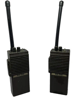 Vintage Regency Land Mobile Inc UC102VHF Handheld Transceiver Set - Image 1 of 4