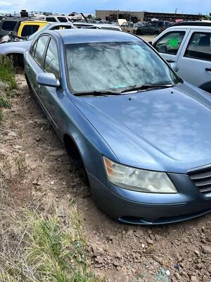 Used Front Right Steering Knuckle fits: 2010 Hyundai Sonata 2.4L R. from 12/14/0 - Image 1 of 4
