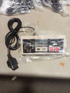Nintendo NES Controller Gamepad Replacement 7-pin Not USB (Unbranded/Not OEM) - Picture 1 of 4