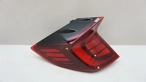 2020-2023 HYUNDAI SONATA REAR LEFT DRIVERS SIDE TAIL LIGHT OEM 20 21 22 23 - Picture 1 of 10