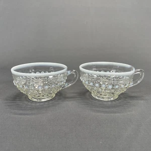 Juego de 2 tazas de vidrio de depresión Anchor Hocking Moonstone Opalescent Hobnails - Imagen 1 de 8