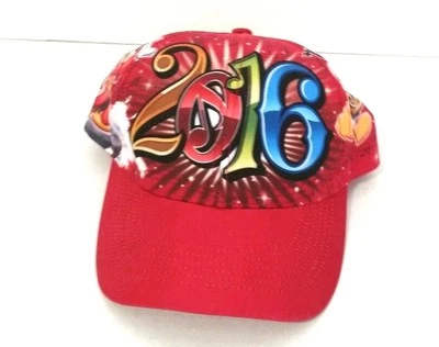 Gorra de béisbol de los parques de Disney gorra 2016 logotipo música recuerdos mágicos rojo Mickey Pluto  Foto 1 de 4