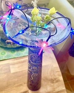 handgefertigte Vogeltränke/Ständer/Geschirr/Futterhaus - Bild 1 von 6