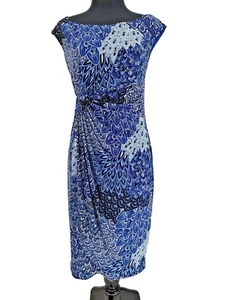 Connected Woman Blue Geometric Wrap Dress Size 6 Ruched Waist Sleeveless Slinky - Picture 1 of 10