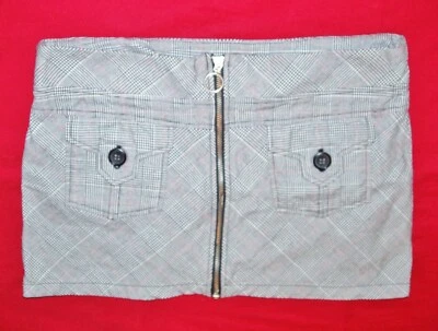 "RARE" WET SEAL WOMEN'S FULL ZIP FRONT PLAID MINI SKIRT BLACK/WHITE SIZE 13 - Image 1 of 4