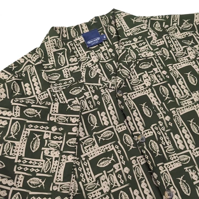 Camisa DE COLECCIÓN SIDEOUT con botones para hombre talla XL verde pez estampado geométrico manga corta Foto 1 de 4