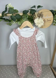 Next Baby Girls Preloved Two Piece Floral Dungaree Outfit Set 3-6 Month - Picture 1 of 2