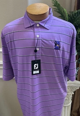 Camisa polo de golf FootJoy para hombre hilada a rayas de polietileno talla LG lavanda con logotipos (25512) Foto 1 de 4