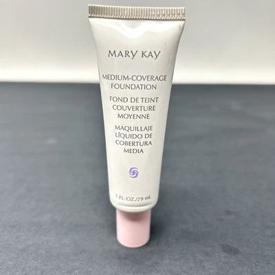 New No Box Mary Kay Medium Coverage Foundation Ivory 104 Normal/Oily -Pink Cap - Image 1 of 2