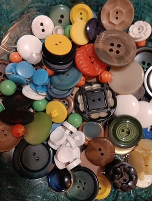 Mixed Vtg Buttons Lot B Variety Of Sizes, Colors, Types Crafts, Sewing, Assorted - Image 1 of 4