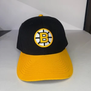 Cappello Berretto Vintage Hockey Boston Bruins American Needle Snapback NHL Nero Oro - Foto 1 di 8