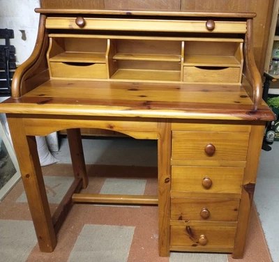 Möbel,  Schreibtisch/Sekretär, massives Holz, gebraucht - Bild 1 von 4