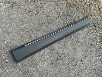 # Nissan Murano 2009-2014 Rear Right Rocker Door Moulding Chrome 82870-1AA3A Foto 1 de 4