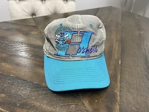 Cappello Snapback Charlotte Hornets Vintage Anni '90 Ltd Edizione Numerato 5390/6000... - Foto 1 di 7