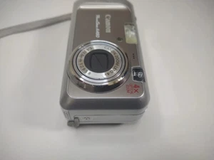 Canon PowerShot A460 5.0MP Digital Camera Silver doesn't turn on needs repairs - Picture 1 of 5