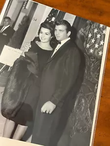 8x10 photo ANNETTE FUNICELLO and FABIAN at Longest Day Premiere, 1962 - Picture 1 of 1