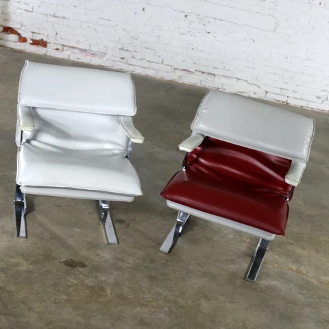 Pair Vintage G. Maletti Lounge Chairs in the Style of Onda by Giovanni Offredi f Cover