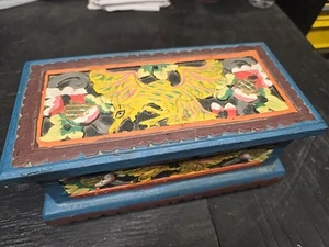 Vintage handgeschnitzte und bemalte Volkskunst Schatulle aus Bali Indonesien Phönix Motiv - Bild 1 von 9