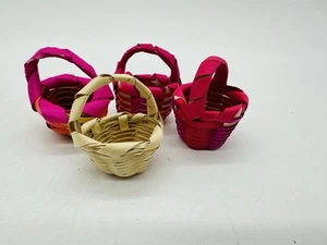 4 Miniature Empty Small Two Tone Wicker Weaved Handmade Basket Dollhouse - Picture 1 of 6