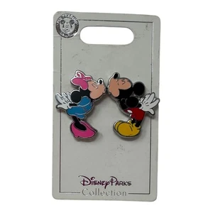 Walt Disney Parks Mickey & Minnie Magnetic Kiss Kissing Trading Pin 2 Pins 2013 - Picture 1 of 6