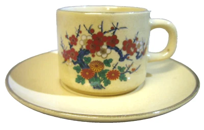 Taza y platillo vintage japonés diseño floral Foto 1 de 4