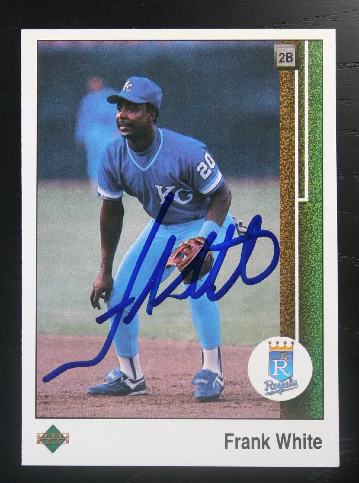AUTOGRAPHED - Frank White Upper Deck #350 Kansas City Royals 1989