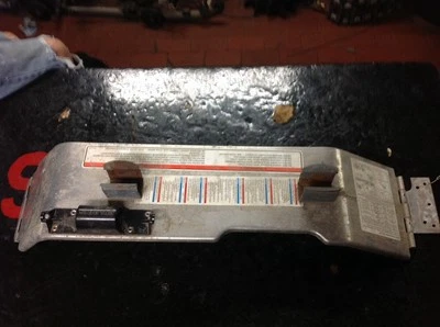 Cubierta de embrague protector de cinturón # 1012412 Polaris 1998 XCF 440 moto de nieve Foto 1 de 4