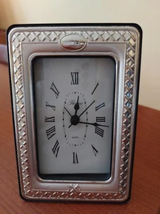 OROLOGIO SVEGLIA IN ARGENTO RETRO LEGNO BIANCO ER200/OR - Foto 1 di 4