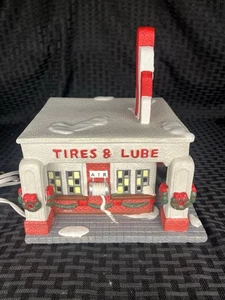Vintage 1999 Nikolausplatz Tankstelle Weihnachtsdorf beleuchtet - Bild 1 von 9