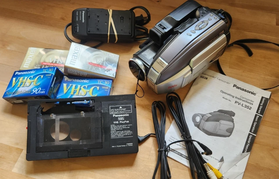 Panasonic PV-L352D Palmcorder VHS-C w/ OEM Playpak, Charger, Cables, NO BATTERY - Image 1 of 4