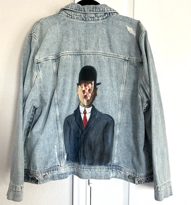 Chaqueta Jean Pintada a Mano Pizza Face Inspirada en Magritte Mujer XXL Denim Envejecido Foto 1 de 4