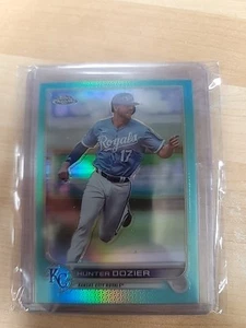 2022 Topps Chrome Update Series - Hunter Dozier #USC133 Aqua Refractor /250 - Picture 1 of 2