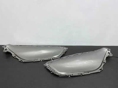 Chevrolet Camaro SS 2013 1LE OEM panel de puerta plateado panel de moldura par usado Foto 1 de 4