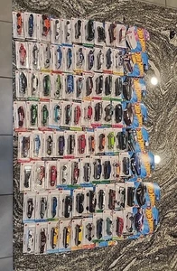 Hot Wheels Konvolut 80 Diecast Autos ab 1:64 / NO Fantasy 🔥L - Bild 1 von 15