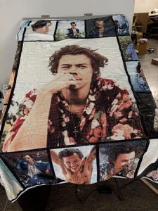 Harry Styles Collage Fleece Throw Blanket Soft Plush Photo Print Large Bed Sofa - Picture 1 of 4