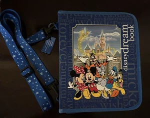 Disneyland Resort Disney Traumbuch Reise Erinnerungsmappe mit Riemen & 2007 Pin Neu aus altem Lagerbestand - Bild 1 von 24