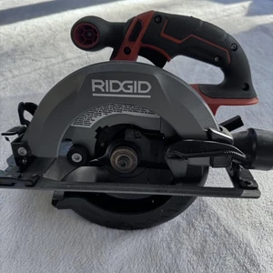 RIDGID R8655 18V 6-1/2 in Cordless Circular Saw Tool Only No Blade 3700 RPM - Picture 1 of 9