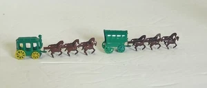 Vintage Set of 2 Green Miniature Metal Pioneer Covered Wagon w/ Horses - Picture 1 of 3