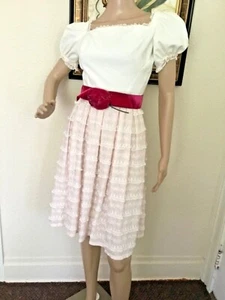 50’s Vintage White and Pink “Carlye” Lace Detail 2pc Dress Belt Set  - Picture 1 of 10