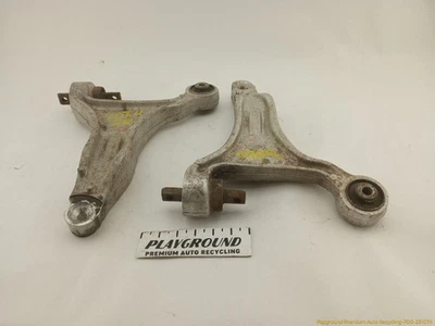 Volvo XC70 V70 Pair Of Left & Right Front Lower Control Arm Fits 2001-2007 01 02 - Image 1 of 4