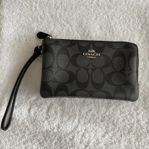 Coach Mini Wallet Purse Card ID Holder, Leather, Black Wristlet - Picture 1 of 6