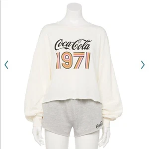 Neu mit Etikett Coca-Cola Pullover Logo Sweatshirt Gr. L weiß - Bild 1 von 2