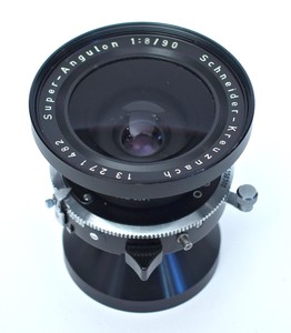 Schneider Kreuznach 90mm -f8- Super Angulon lens w/Sinar board. Mint condition.