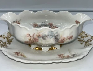 HAVILAND & CO VTG Gravy Boat W/ Attached Tray France Pink & Gold Flowers - Picture 1 of 9
