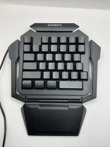 One Handed Gaming Keyboard - Picture 1 of 3